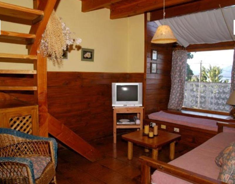 Bungalows El Bosque De Los Elfos San Carlos de Bariloche Habitación foto