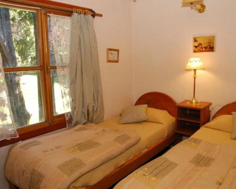 Bungalows El Bosque De Los Elfos San Carlos de Bariloche Habitación foto